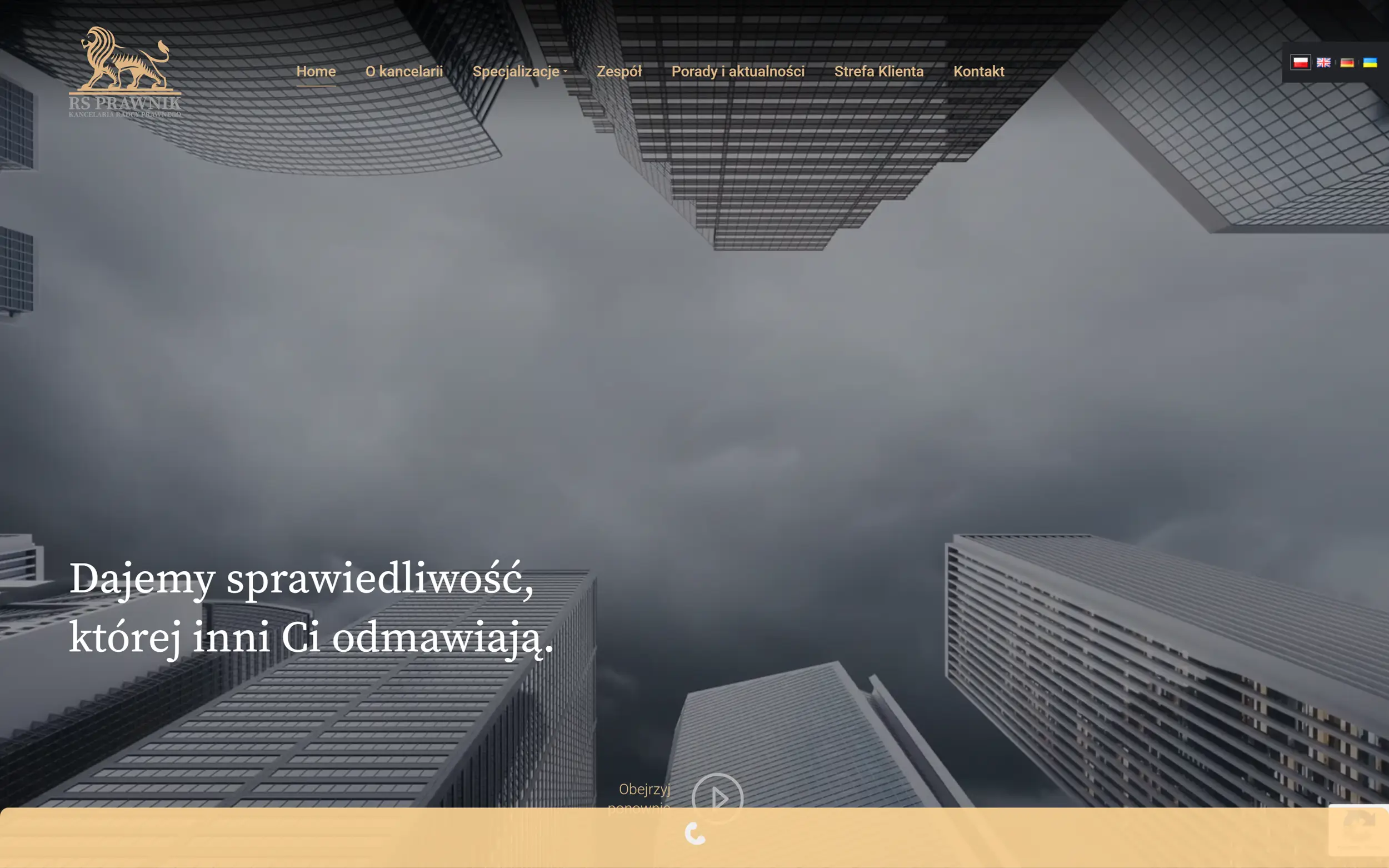 Jak sprawdzić, czy prawnik ma uprawnienia zawodowe?